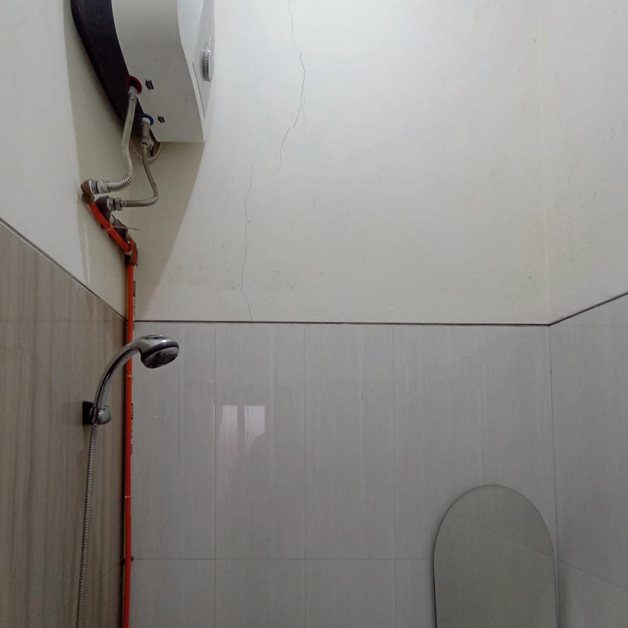 فندق Reddoorz At Syariah House بوروكيرتو المظهر الخارجي الصورة