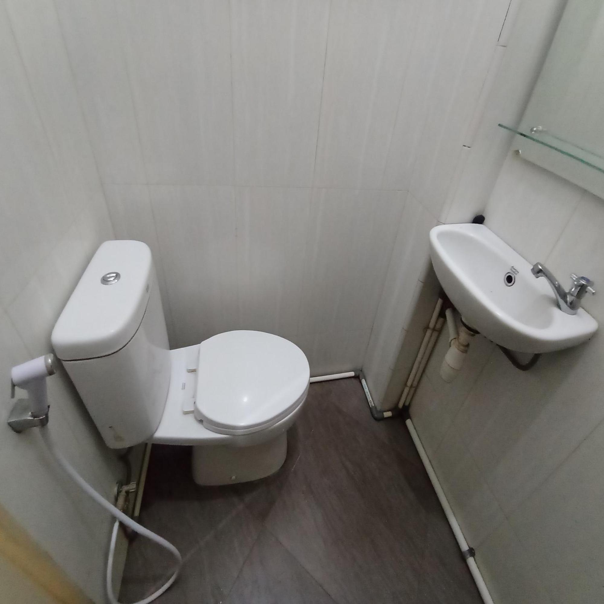 فندق Reddoorz At Syariah House بوروكيرتو المظهر الخارجي الصورة